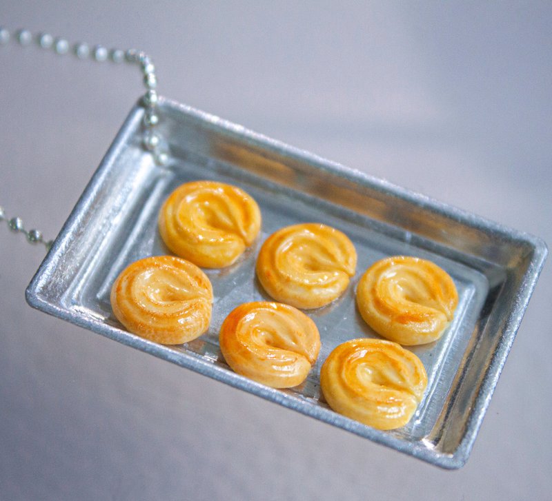 Miniature Food Key Chain -Cookies in tray - ที่ห้อยกุญแจ - ดินเหนียว สีส้ม