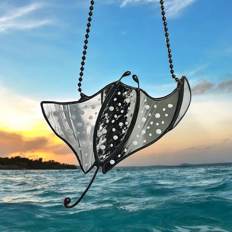 徜徉深海 鑲嵌玻璃魟魚 Suncatcher - 陶藝/玻璃 - 玻璃 