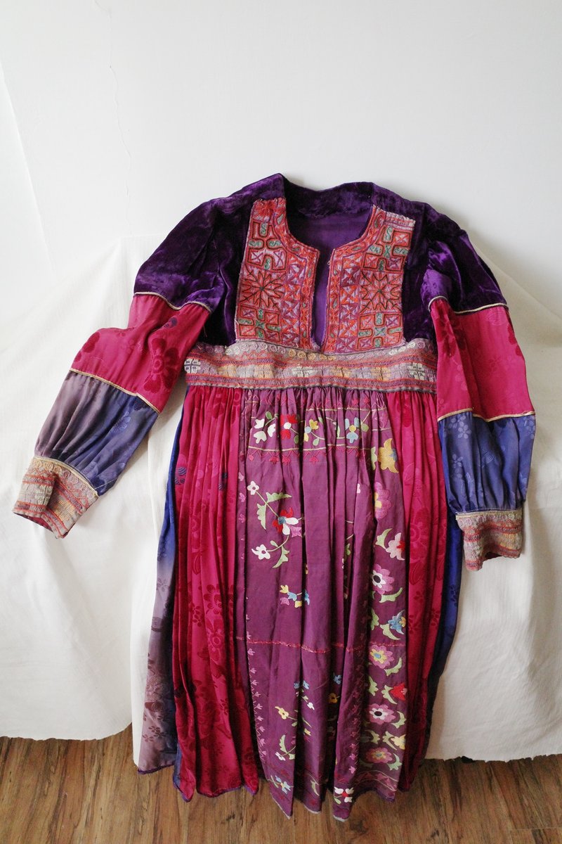 夢幻逸品 vintage Afghan dress 絕美阿富汗手工刺繡拼布洋裝 XS - 洋裝/連身裙 - 棉．麻 