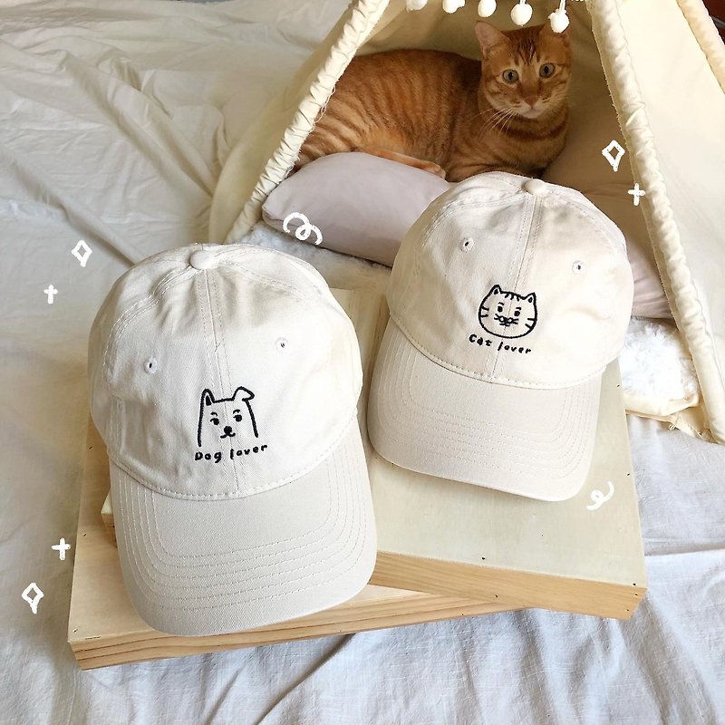 Cute Cat Dog-Cream/Black-Baseball Cap - หมวก - ผ้าฝ้าย/ผ้าลินิน สีกากี