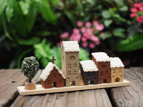 小房子裝可愛手作村/BJ Art Village 【鄉村歐洲小屋(下雪)/優惠組】8件組/(5棟小屋+小樓梯+小樹下雪)