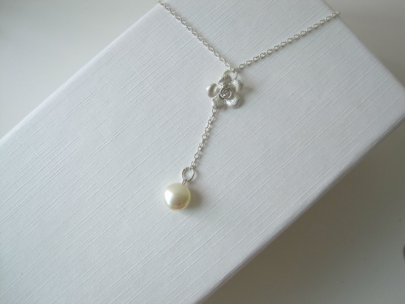 Swarovski Freshwater Pearl - Simple Necklace - Chokers - Gemstone White