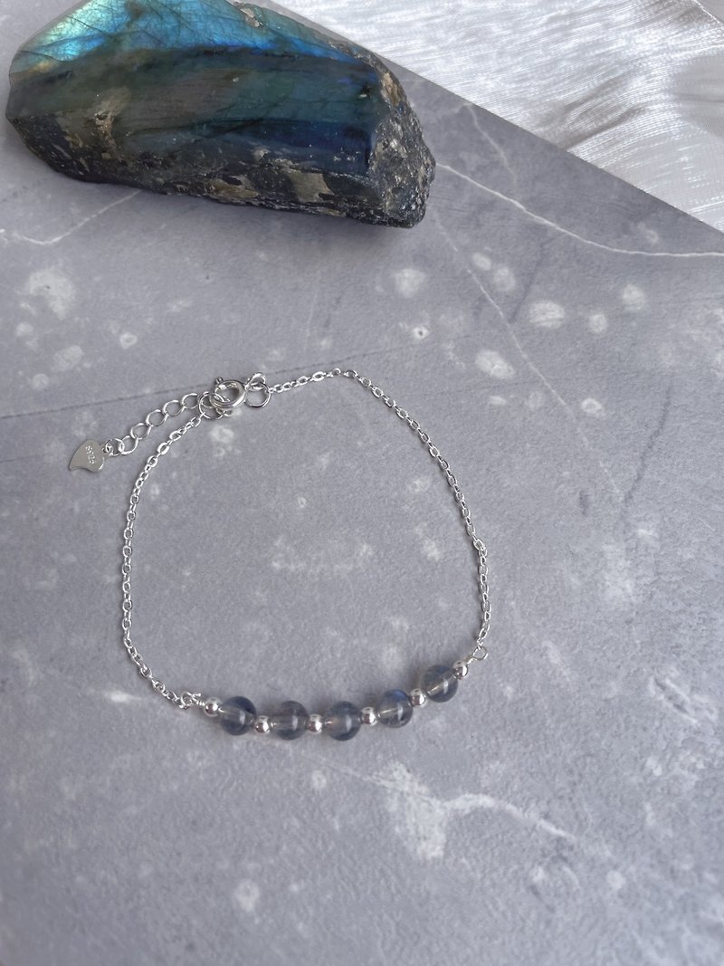 Ellie's handmade // Labradorite June lucky Stone crystal sterling silver S925 bracelet with extension - สร้อยข้อมือ - วัสดุอื่นๆ สีใส