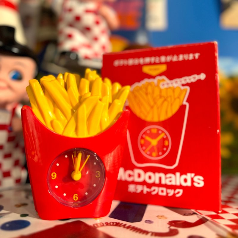French fries alarm clock - Japanese McDonald's limited lucky bag gift - Lighting - Plastic Orange
