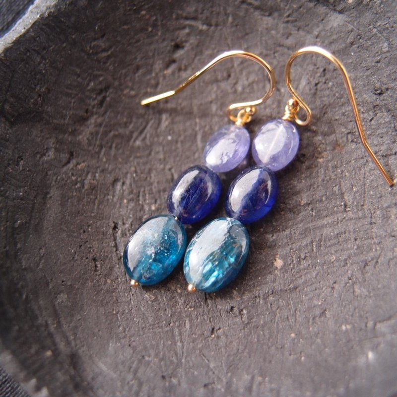 【K14gf】Three colors Earrings タンザナイト×ブルーサファイア×カイヤナイト ピアス - 耳環/耳夾/耳骨夾 - 寶石 藍色