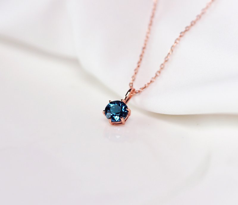 High Quality - Dark Blue Stone Sterling Silver Rose Gold Necklace 6mm - November Birthstone - สร้อยคอ - คริสตัล สีน้ำเงิน