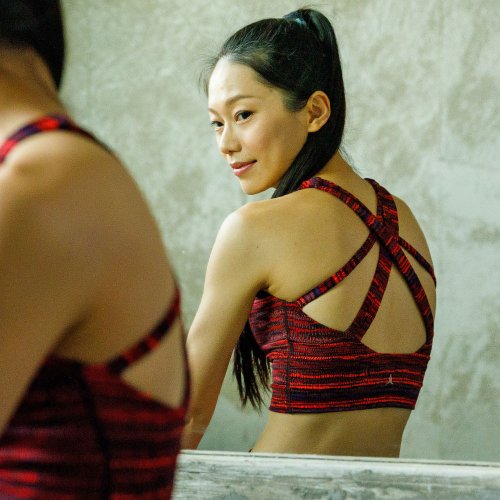 NAMASTE 【NAMASTE】Mavis 性感美背運動內衣 - 手繪條紋