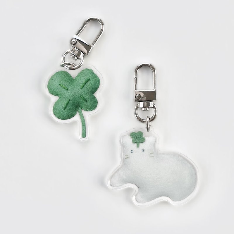lucky cat keyring - 鑰匙圈/鑰匙包 - 壓克力 綠色