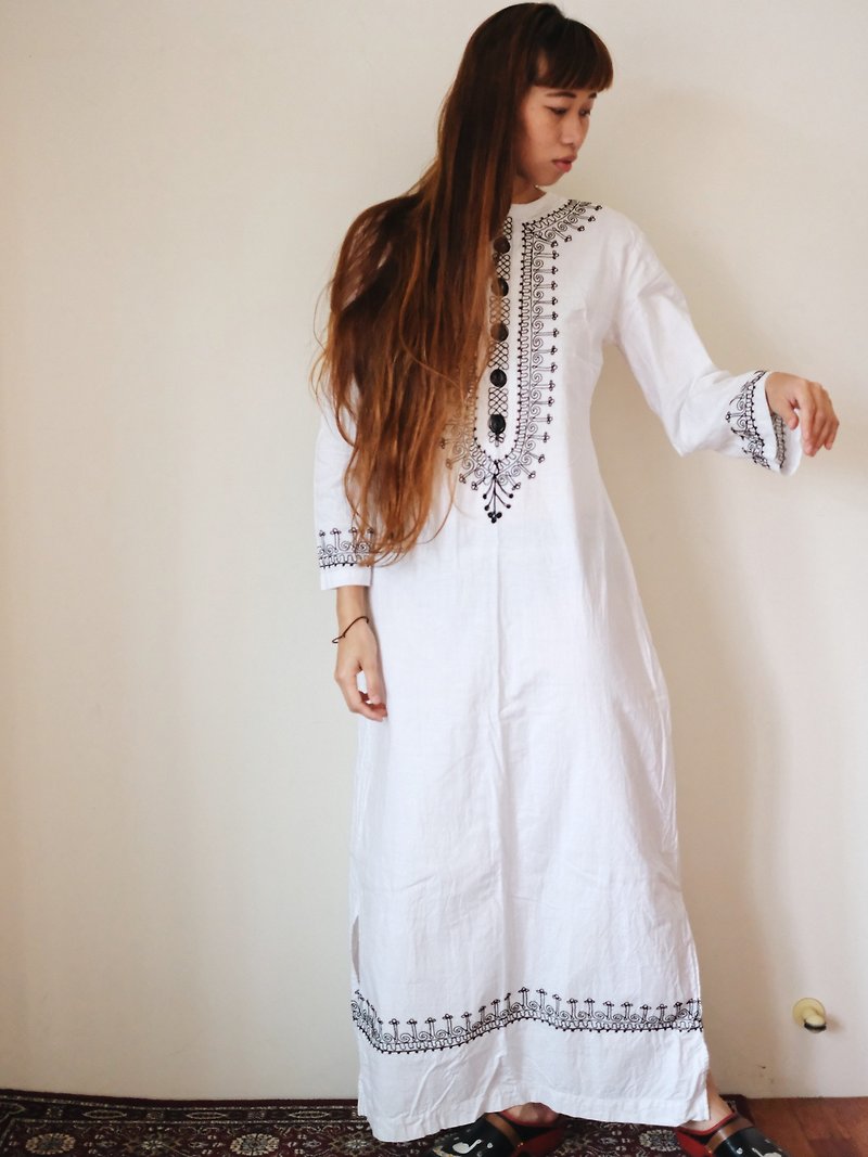 Vintage Pakistan dress Pakistani embroidery dress - ชุดเดรส - ผ้าฝ้าย/ผ้าลินิน 