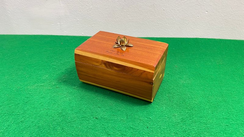 Vintage Jewelry Box, Wood Cedar Trinket, Wooden Memory Trinket Box, Hinges - Storage & Gift Boxes - Wood Brown