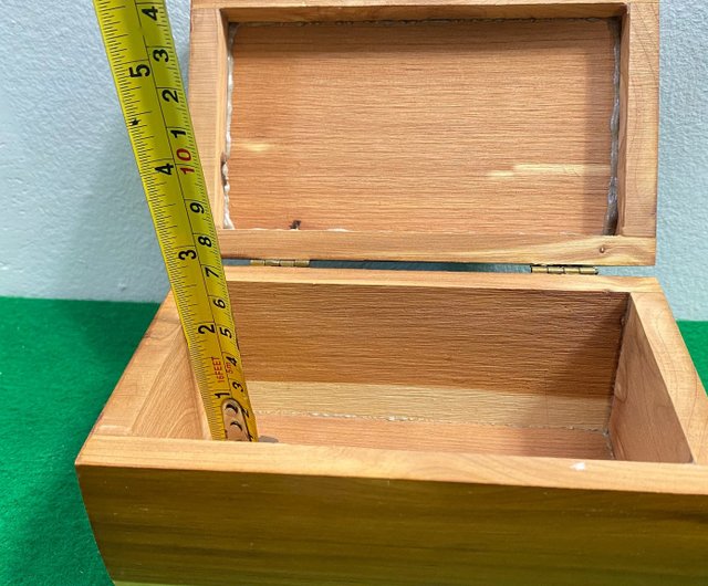 ヴィンテージ 木製 小物入れ 小物収納 ジュエリーケース アクセサリーケース ヴィンテージジュエリーボックス、木製シダーの小物入れ、木製