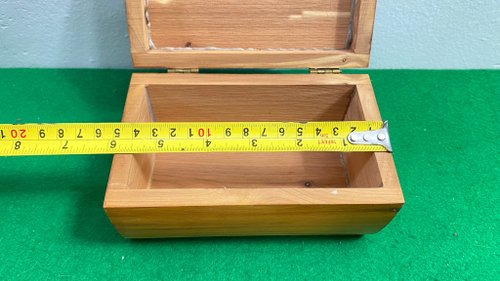 ヴィンテージジュエリーボックス、木製シダーの小物入れ、木製