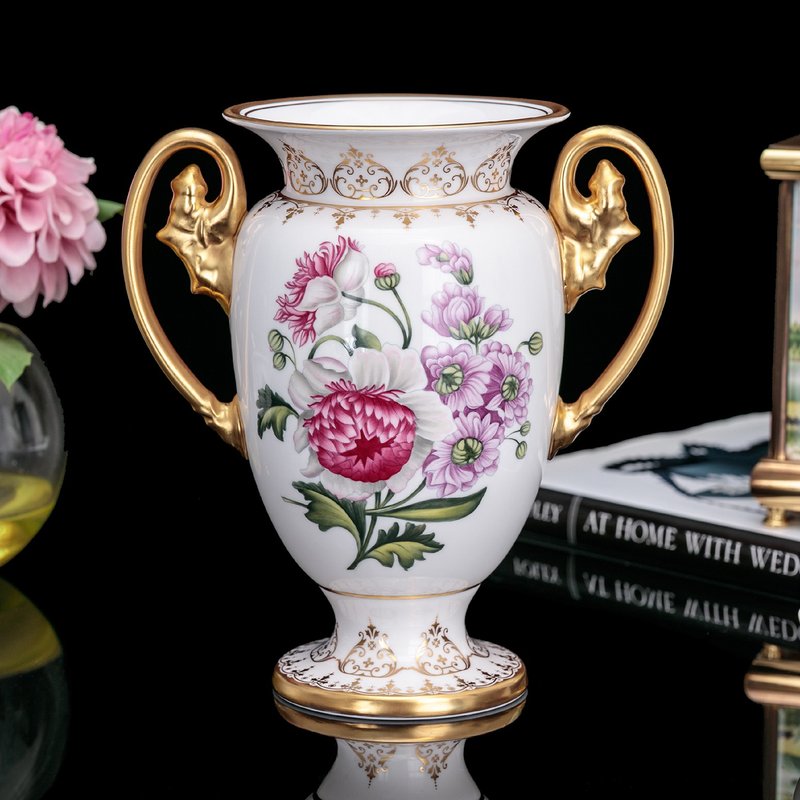 British-made Spode 200th Anniversary Limited Bone China Amphora Peony Vase Ceramic Vase - เซรามิก - เครื่องลายคราม 