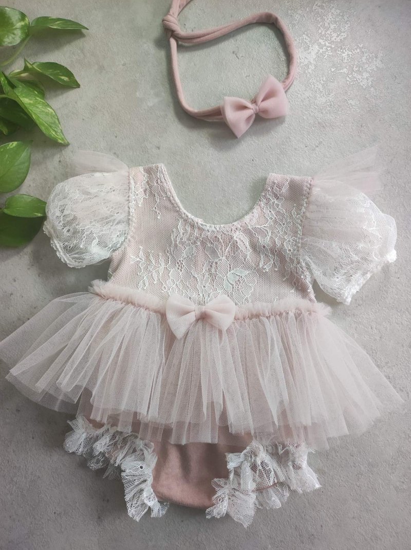 Lace bodysuit for a newborn girl's first photo shoot - Baby Accessories - Other Materials Multicolor