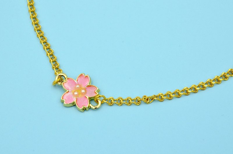 Hand cherry plated Bronze metallic gold necklace chain simple and elegant gold plated easy to fade discoloration SAKURA CHERRY BLOOM Sakurai - Bracelets - Other Metals Pink
