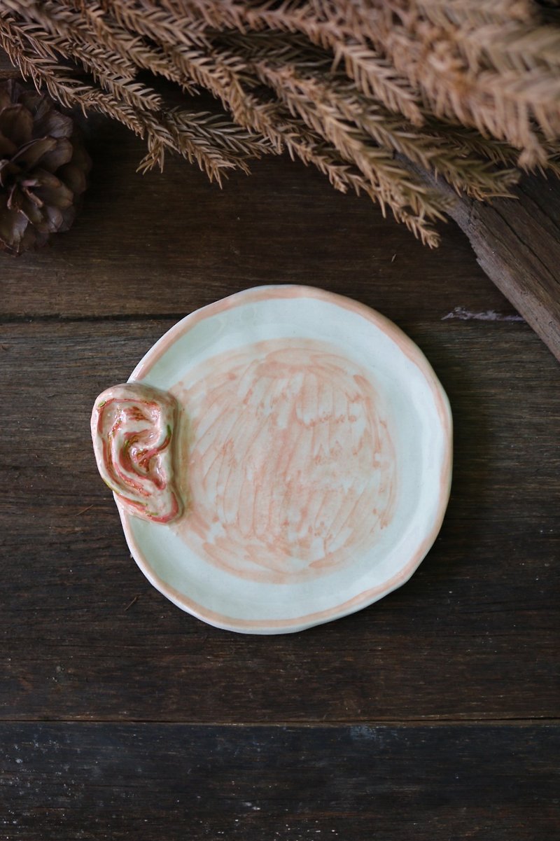 Ceramic Plate Vangogh's ear 02 - 擺飾/家飾品 - 陶 粉紅色