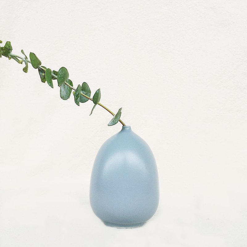 シンプルな北欧風フラワー・オーバルグレー・ブルー - 花瓶・植木鉢 - 磁器 ブルー