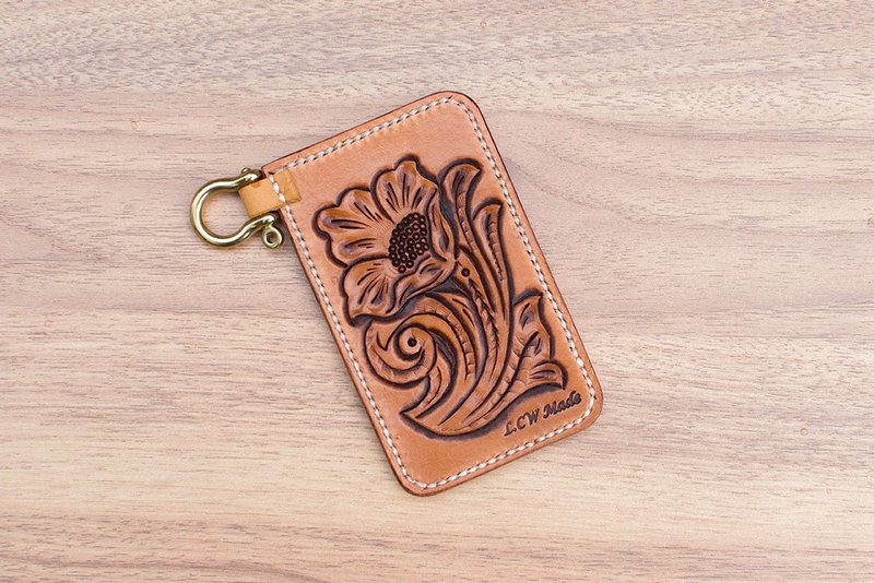 【手工製】唐草皮雕證件套(黃銅扣具) - 證件套/識別證套 - 真皮 橘色
