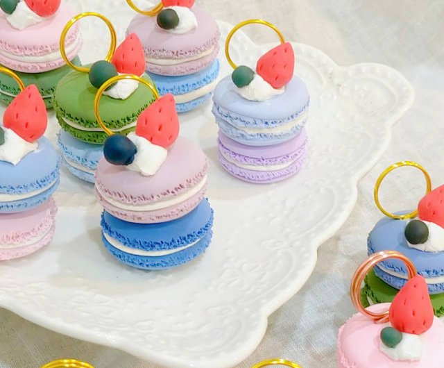 ハンドメイド　ベビーヘアクリップ  マカロン　ケーキ ハンドメイド ベビーヘアクリップ マカロン ケーキ