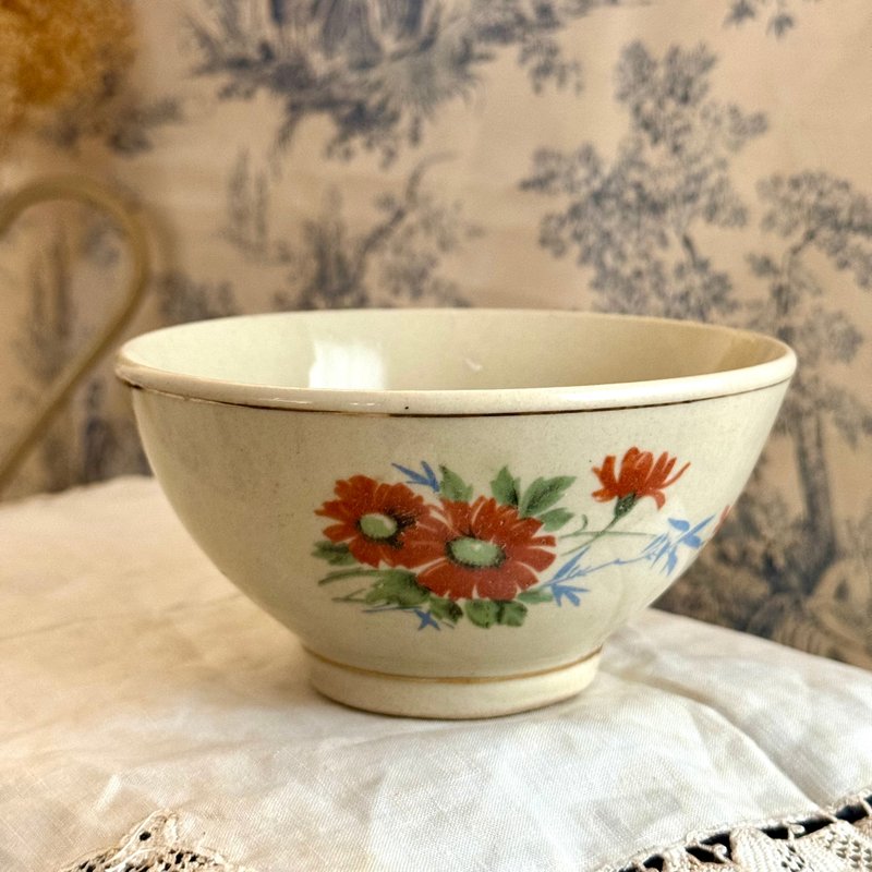 Charming French Antique Bowl - ถ้วยชาม - เครื่องลายคราม 