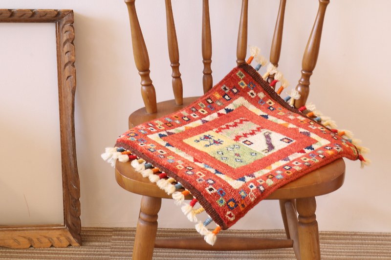 Orange hand-woven carpet Cushion size Wool Plant dyed Turkish kilim - พรมปูพื้น - วัสดุอื่นๆ สีส้ม