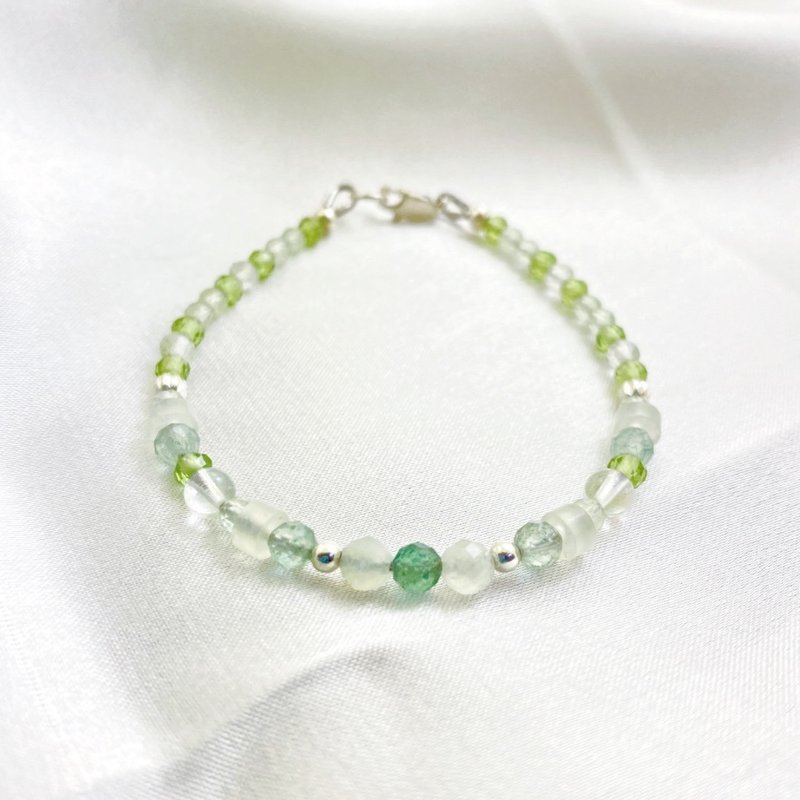 Crystal bracelet x natural stone bracelet x Stone x Stone x Xiuyu sterling silver Stone| jadeite ice clear - Bracelets - Crystal Green