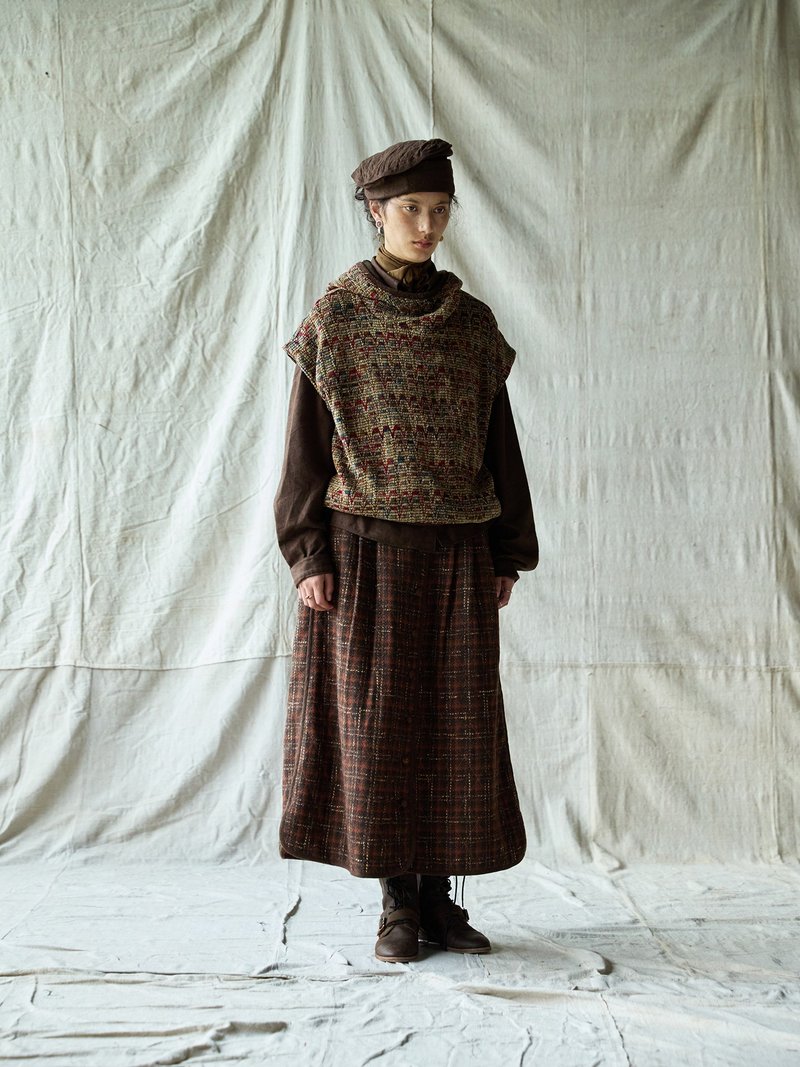 レトロな趣き漂う、ウール混紡ロングスカート - スカート - その他の素材 ブラウン