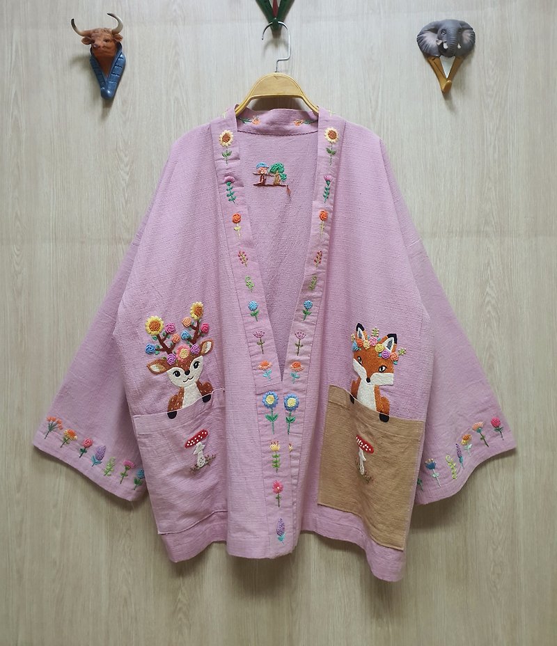 Hand Embroidery Cardigan, Cotton, Natural Dye, Deer, Fox, Mushroom, Flower - Women's Tops - Thread Pink