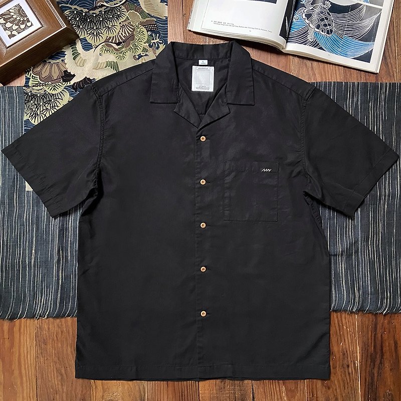 Major Folk│Sashiko embroidery pocket loose black Cuban collar short-sleeved men's shirt - Men's Shirts - Cotton & Hemp 