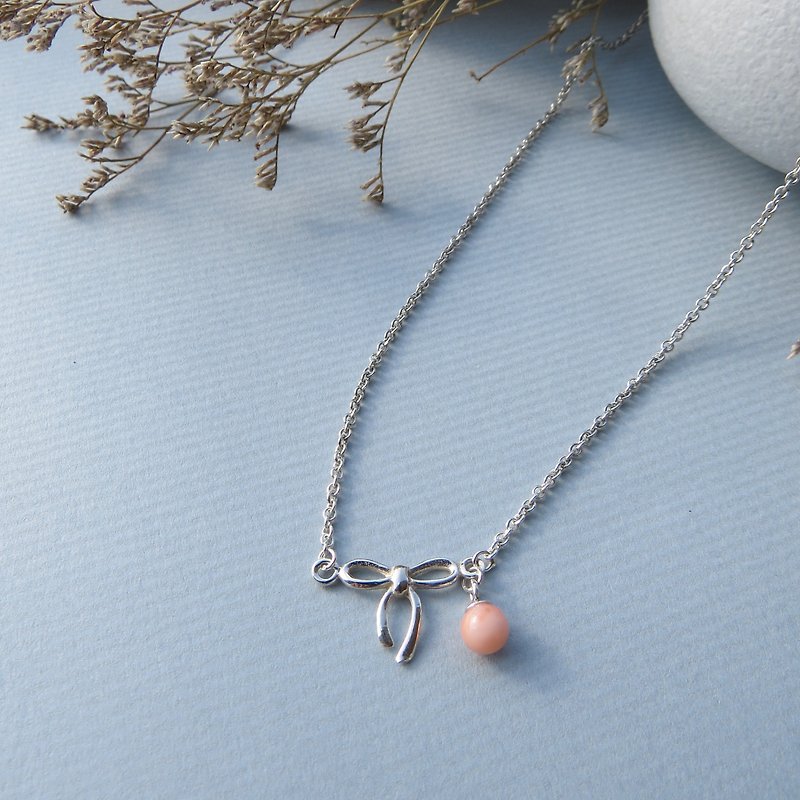 Small Fresh Series/ Small Bowknot Coral Bead Necklace/ 925 Silver - สร้อยคอ - โลหะ สึชมพู