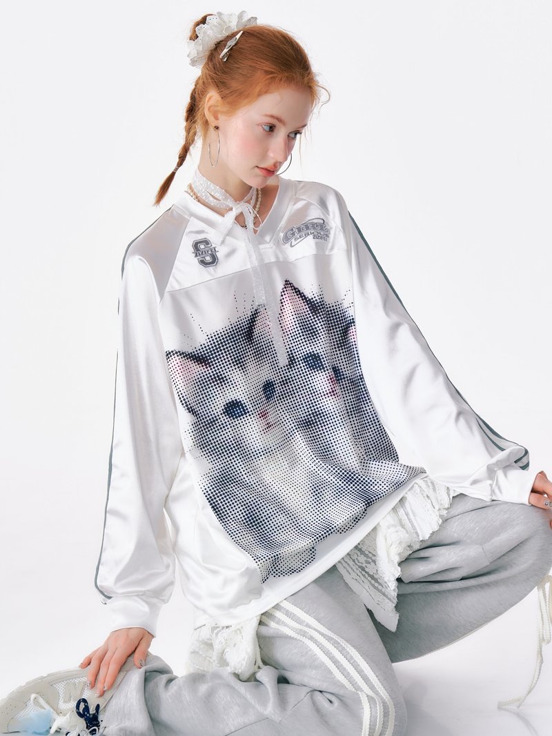 ziziFei autumn and winter American retro design cat blokette jersey sports long-sleeved T-shirt sweatshirt female - เสื้อยืดผู้หญิง - วัสดุอื่นๆ 