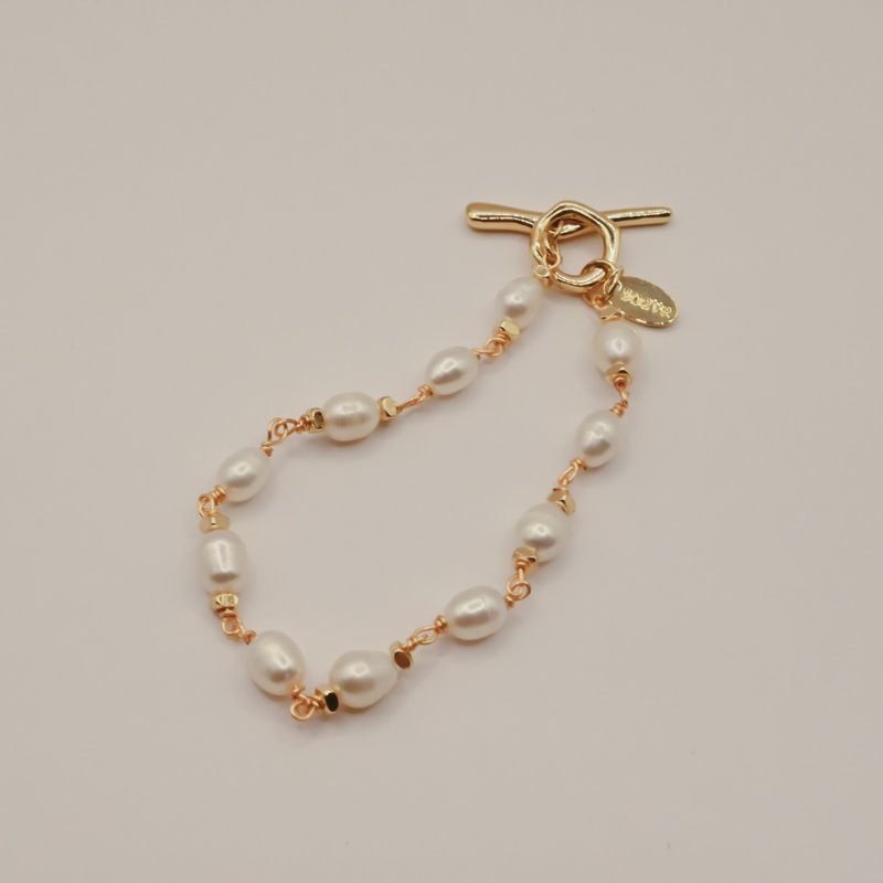 Dolce | Venti 001 - Bracelets - Pearl Gold