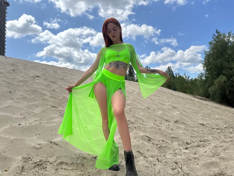 Pole dance long skirt with underpants & transparent long sleeve top for aerial - 裙子/長裙 - 其他材質 綠色