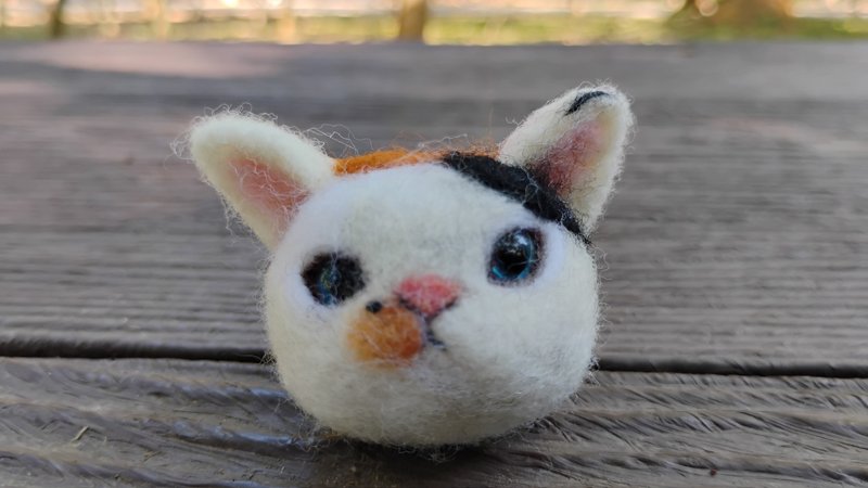 傲嬌三花貓羊毛氈髮夾別針  台灣本島免運 - 徽章/別針 - 羊毛 白色