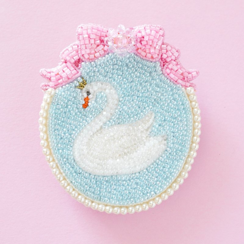Swan ribbon brooch Bead embroidery brooch - Brooches - Other Materials Multicolor