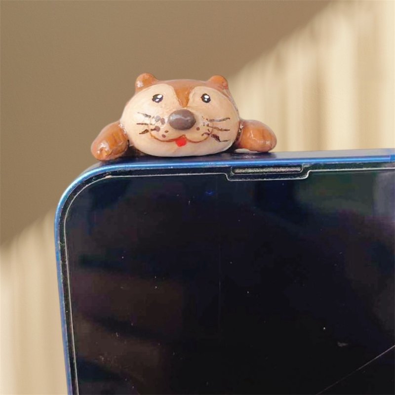Hipper phone otter, clay otter phone holder Hipper / handmade mobile phone hanging key chain - 手機配件 - 黏土 