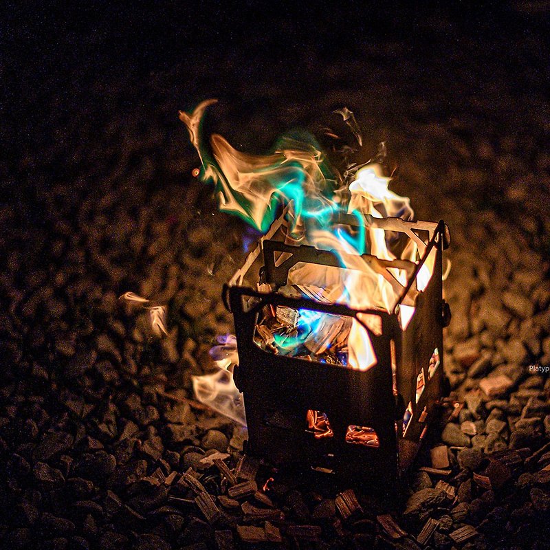Mystical Fire magic flame magic flame color-changing flame 5 packs - ชุดเดินป่า - วัสดุอื่นๆ สีดำ