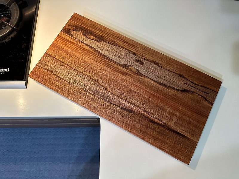 Lai Zuo | Design black heart Stone chopping board - Serving Trays & Cutting Boards - Wood 