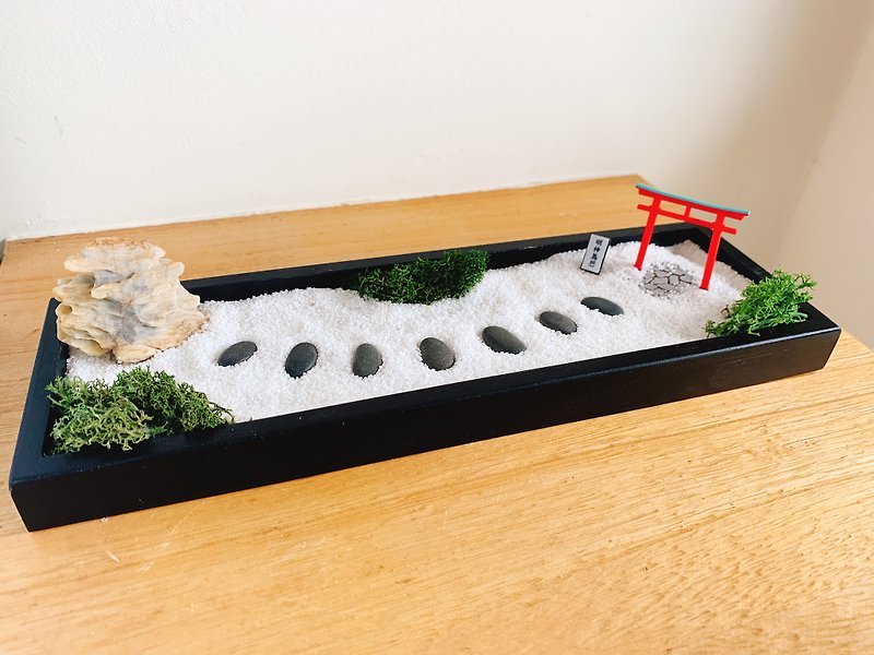 Pure natural Japanese Zen garden black rectangular wooden box torii sand table dry landscape gift healing zen - ของวางตกแต่ง - ไม้ ขาว