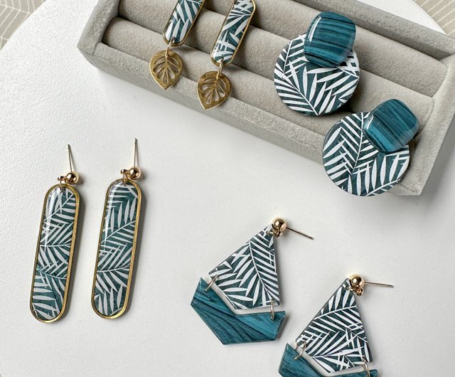 Handcrafted Polymer Clay Earrings Botanical Print Chevron meigo meigo creations Pinkoi