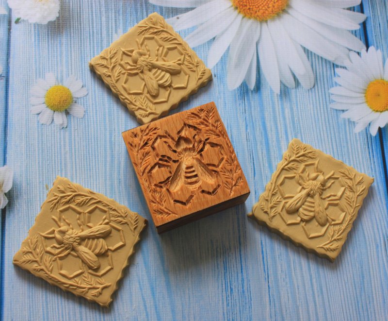 Wooden stamp, Bee stamp, Gingerbread cookie stamp, springerle stamp, gingerbread - เครื่องใช้ไฟฟ้าในครัว - ไม้ สีนำ้ตาล