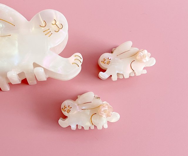 YUJIE Cotton Tails Claw (Large) White/Pink YUJIE Cotton Tails Claw (Large) White/Pink