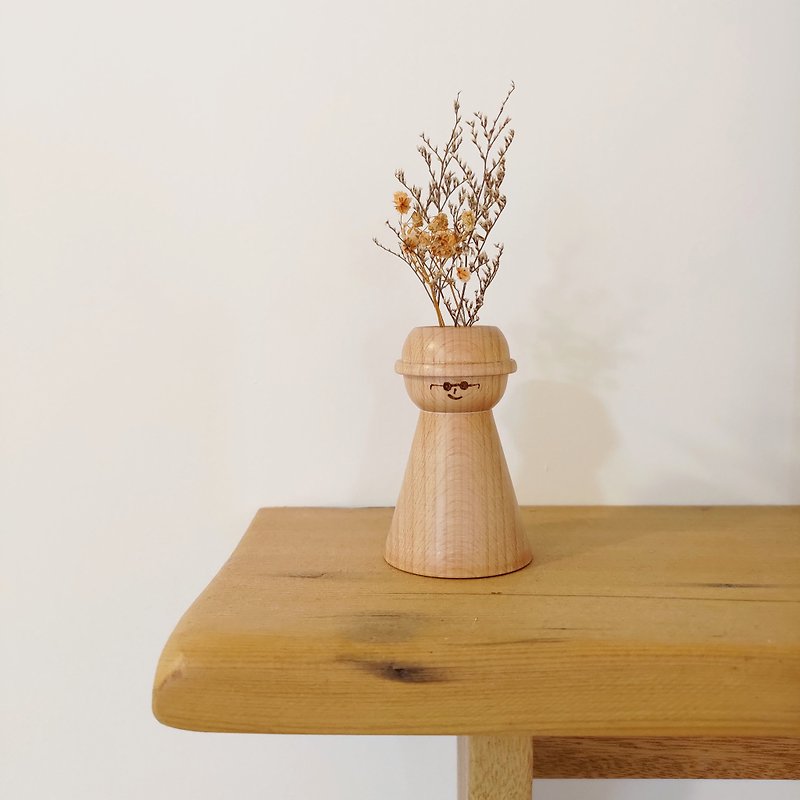 Flowering head / Beech flower pot - Pottery & Ceramics - Wood Brown