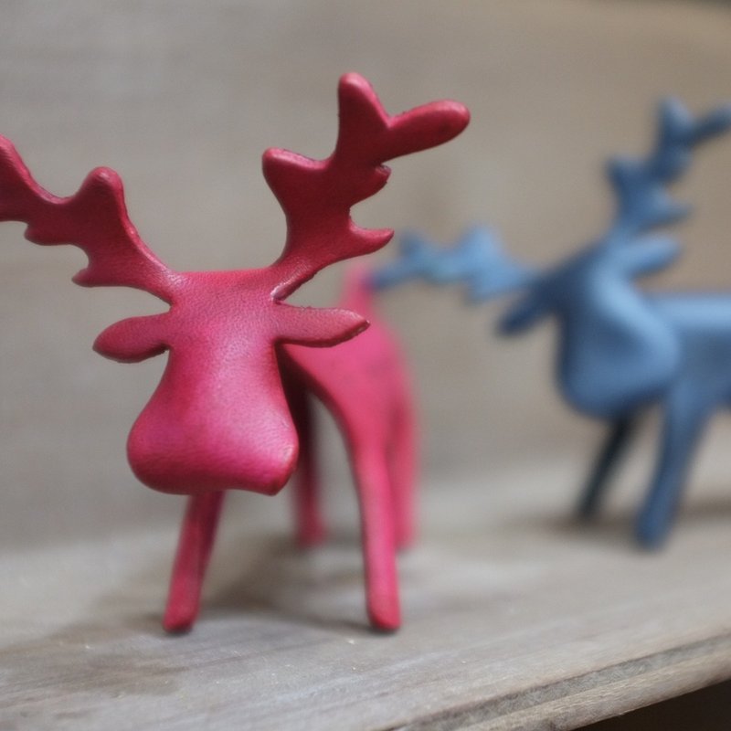 Oh!deer Leather Healing System Little Elk: Chili Red: / 織し網色な鹿ちゃん - Other - Genuine Leather Red