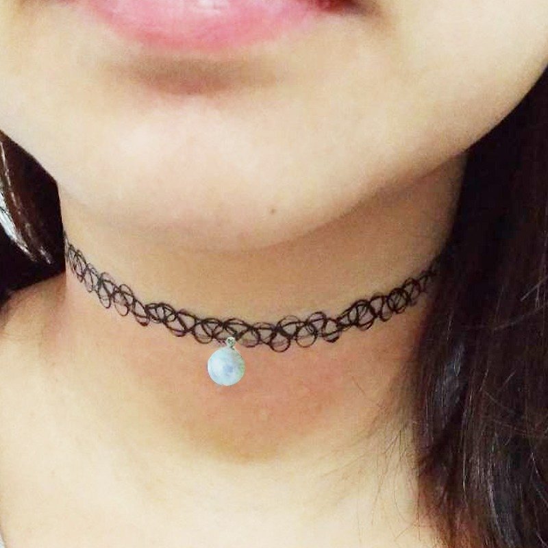 Pearl curve necklace [pseudo] necklace - สร้อยคอ - วัสดุอื่นๆ สีดำ