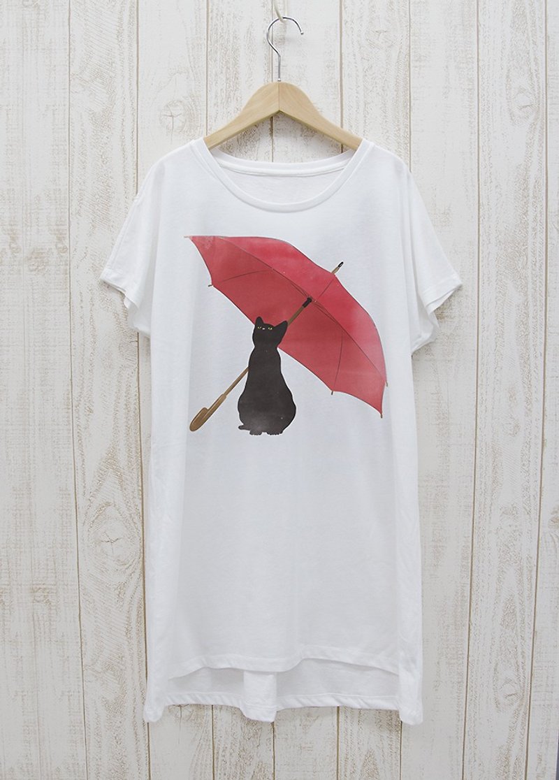 雨やどる黒猫 ワンピースTee　ホワイト / R039-O-WH - 洋裝/連身裙 - 棉．麻 白色