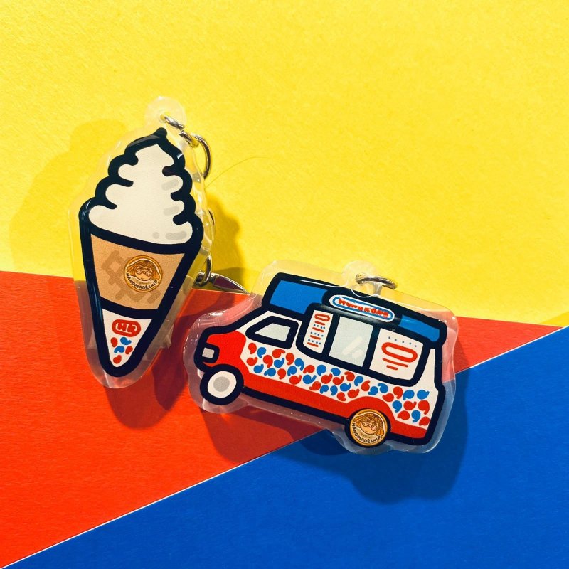 Key chain - ice cream (left) - Keychains - Plastic 