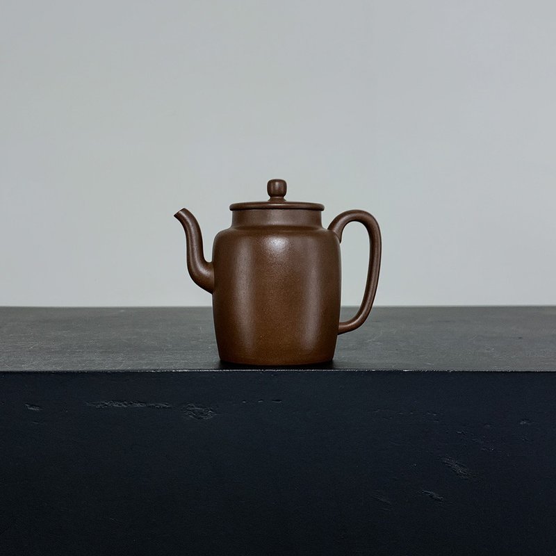 送禮紫砂壺茶壺全手工 汲直 紫泥 200cc 精品泥料 造型高直古朴 - 茶壺/茶杯/茶具 - 陶 灰色