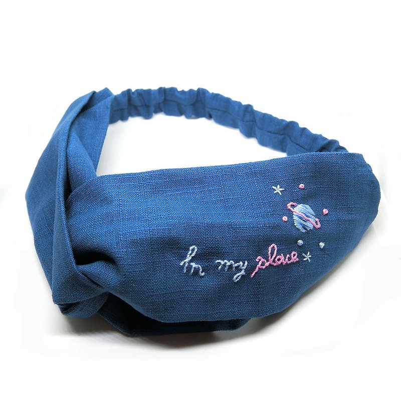 【殼藝品】100%手工刺繡髮帶(星球) - 髮帶/頭箍 - 棉．麻 藍色