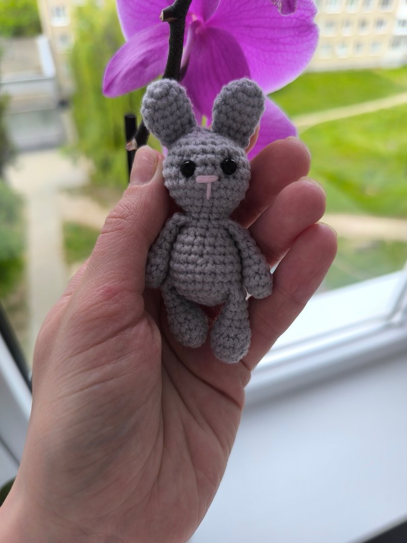 Small toy hare, souvenier hare - ของเล่นเด็ก - ผ้าฝ้าย/ผ้าลินิน สีเทา